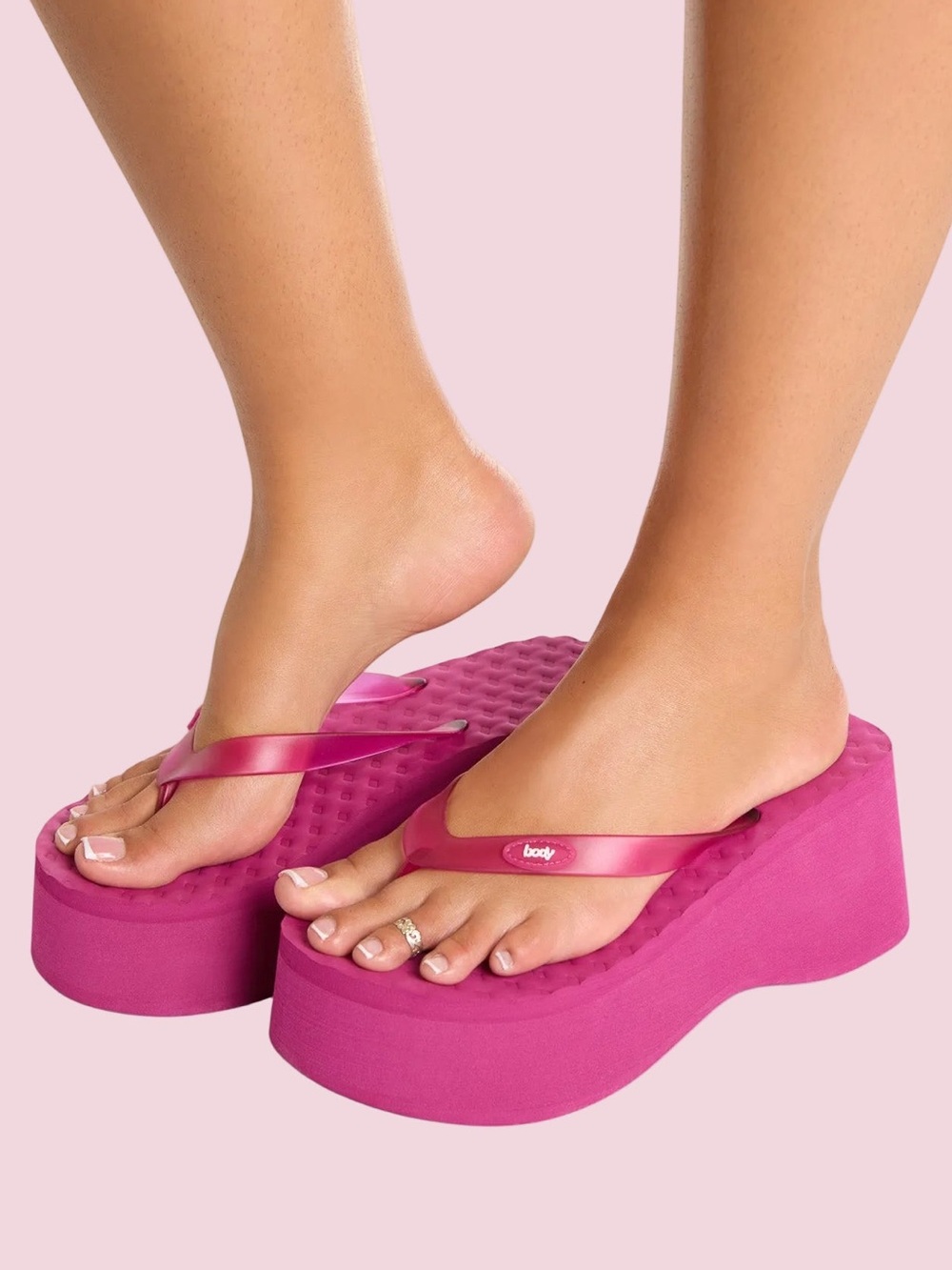 Women’s Platform Flip Flop Sandals - Hot Pink